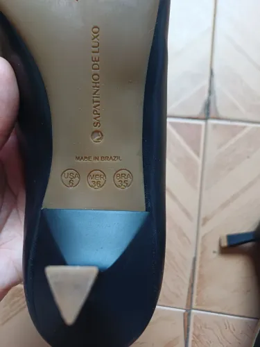 VENDA URGENTE DE SAPATO FEMININO SCARPIN