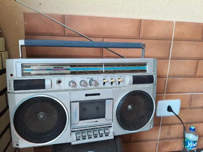 Rádio Sanyo Fm/AM Toca-Fitas
