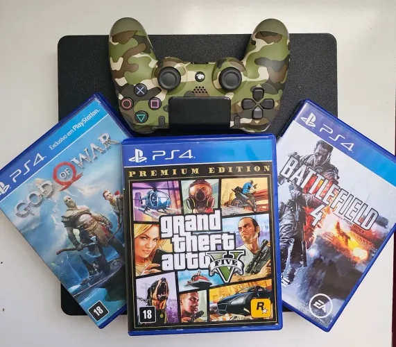 Playstation 4 Slim 1 Tb + GTA V, God Of War e Battlefield 