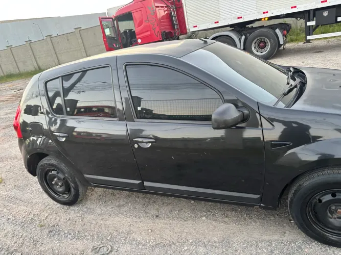 Renault Sandero Authentique Hi-flex 1.0 16V 5P 2010