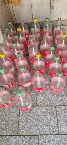 32 vazilhame de Coca