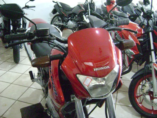 HONDA NX4 FALCON VERMELHO 2008