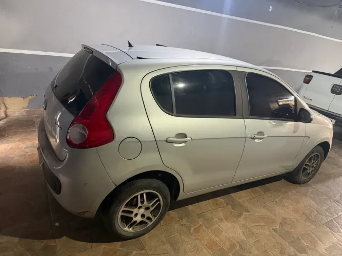 Fiat Palio Attractive 1.0 EVO Fire Flex 8V 5P 2014