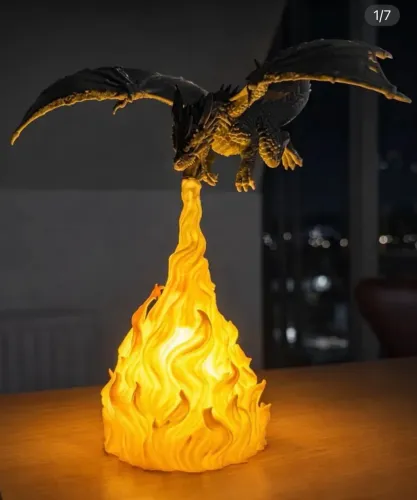 Luminária dragão com fogo