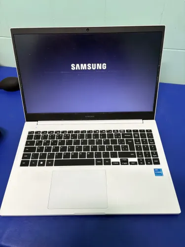Notebook Seminovo Em perfeito estado