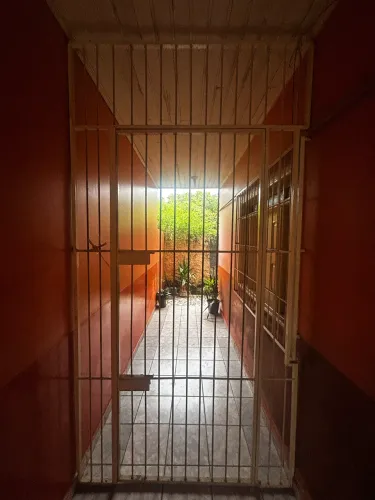 Portão de ferro