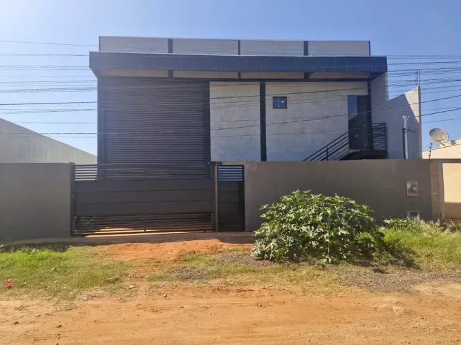 Imóvel para aluguel tem 360 metros quadrados com 3 quartos em Jardim São Conrado - Campo G