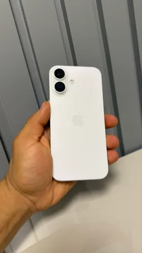 iPhone 16 128GB - Branco