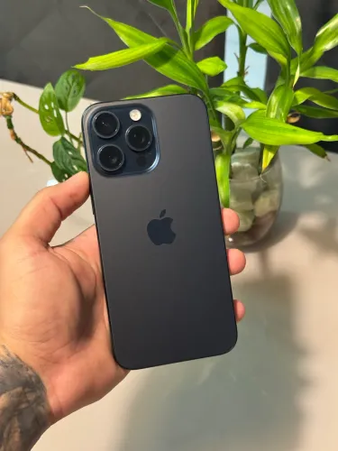 iPhone 15 pro Max 256gb 88%