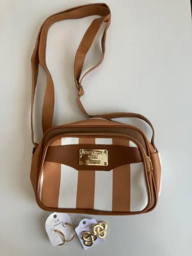 Bolsa Feminina Pequena e Grande