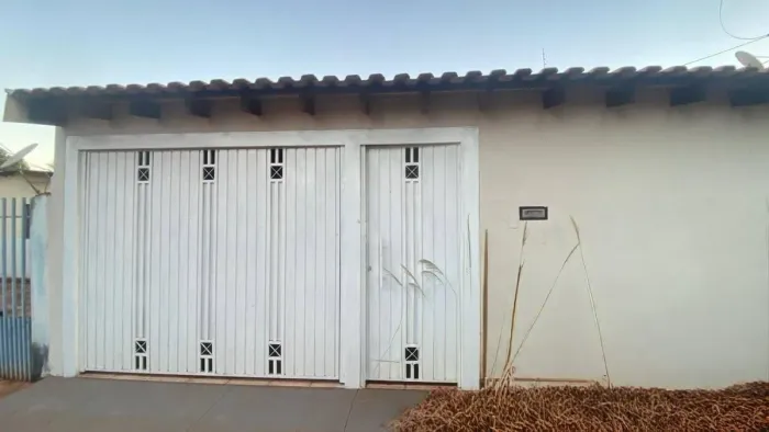Casa com 2 quartos à Venda, Vila São Jorge da Lagoa - Campo Grande