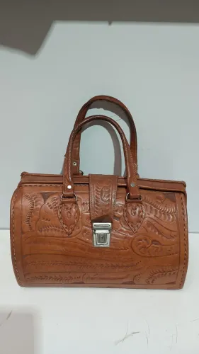 Bolsa de couro marrom vintage trabalho de entalhe floral em relevo 30 x 17,5 x 19,5 cm