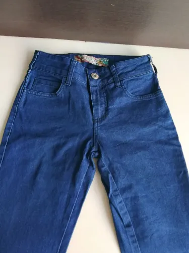 Calça jeans feminina infantil - marca Colcci