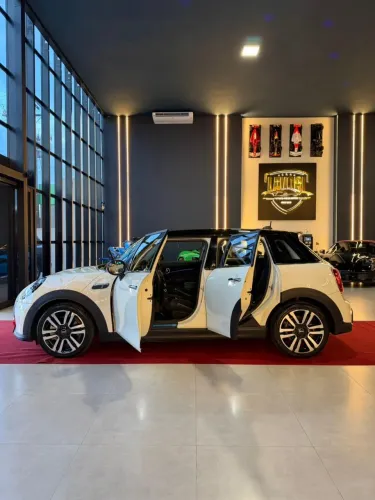 Mini Cooper S 2.0 Turbo 16V 5P Aut. 2022