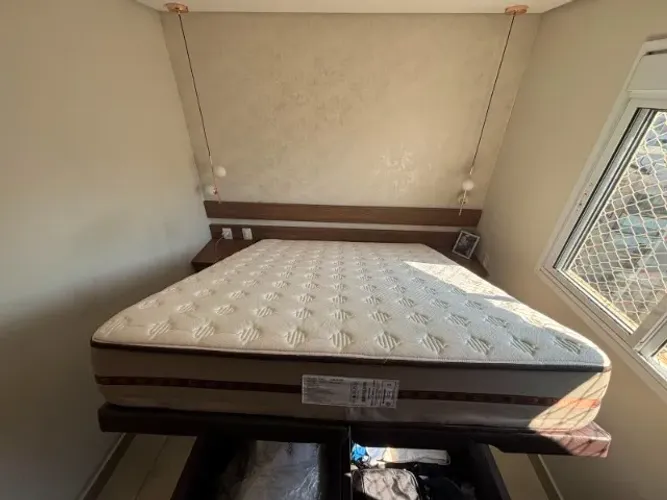 Cama Queen King Star + Colchão Super Star - Excelente Estado