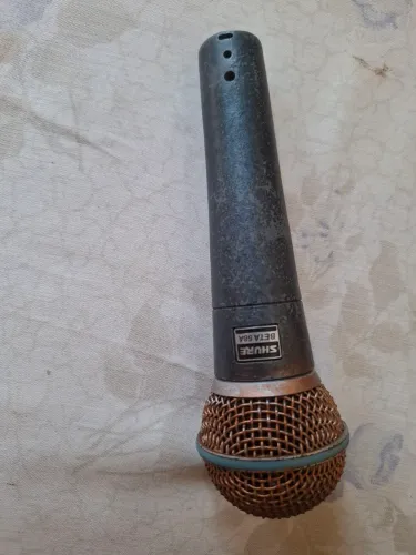 Microfone Shure Beta 58A usado original.