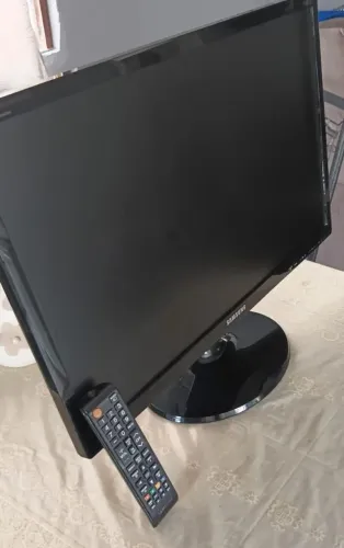 Vendo monitor sansung 24 polegadas 
