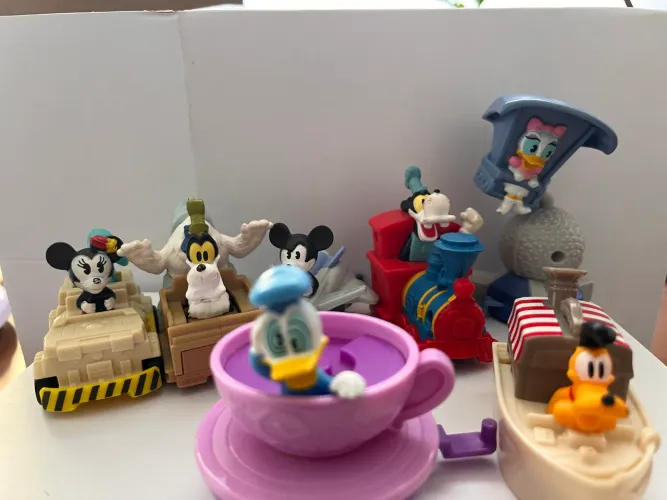 Lote Coleção Disney Walt Disney World Resort McDonalds - 7 Brinquedos