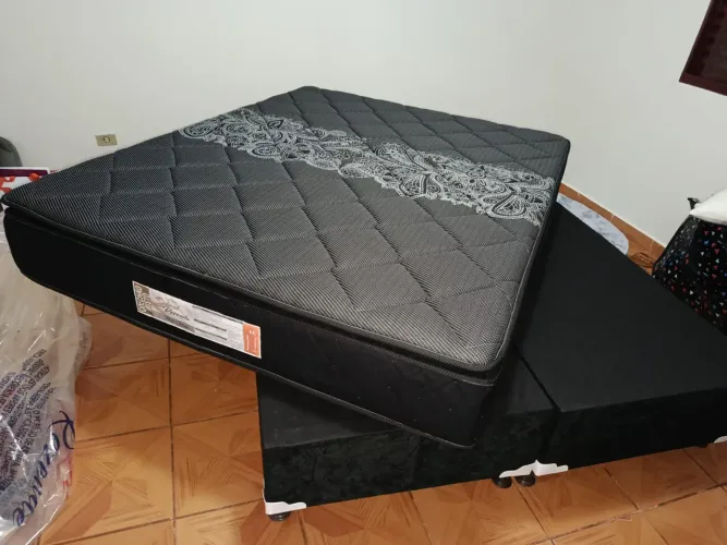 Cama Box Queen Colchão D33 com Pilow Top 