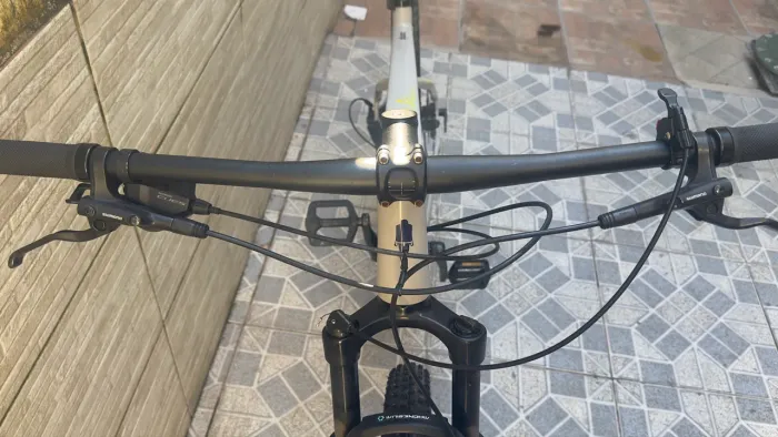 Bicicleta Caloi Explorer Aro 29 Quadro 21 