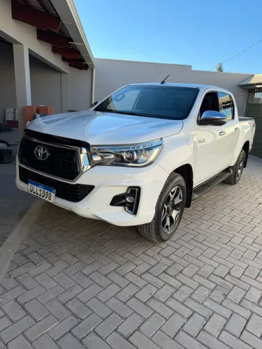 Toyota Hilux CD SRX 4X4 2.8 TDI 16V Diesel Aut. 2019