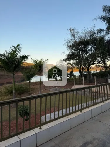 EXCELENTE RANCHO EM FRENTE AGUA CONDOMINIO UIRAPURU