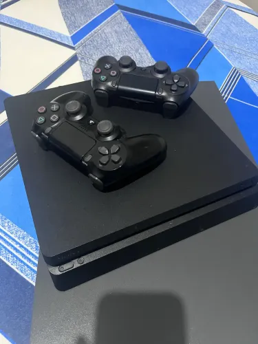 PlayStation 4