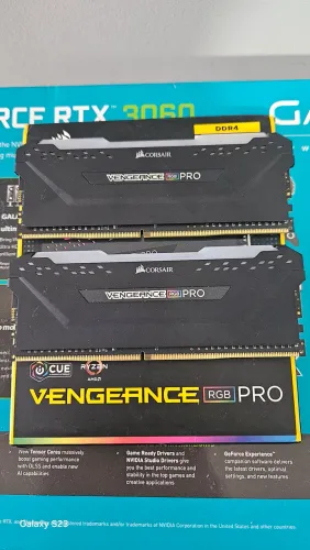 Memorias corsair 2x8gb (16gb)3600mhz