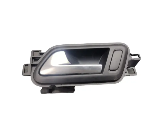 Maçaneta Interna T.e Vw Amarok 2013  Preto Com Detalhe Cromado Traseira