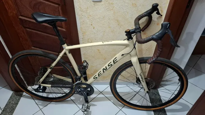 Bicicleta Sense Gravel