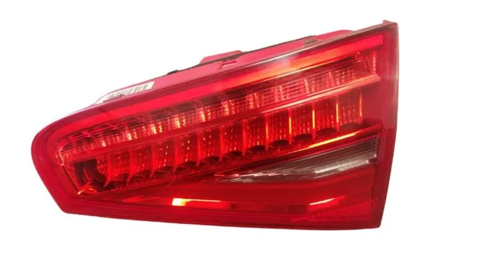 Lanterna Tampa Audi A4 2014 Lado Direito.