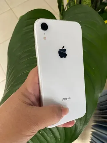 iPhone XR 64GB Branco