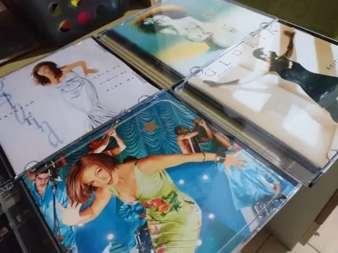 4 CD's Gloria Estefan Original  