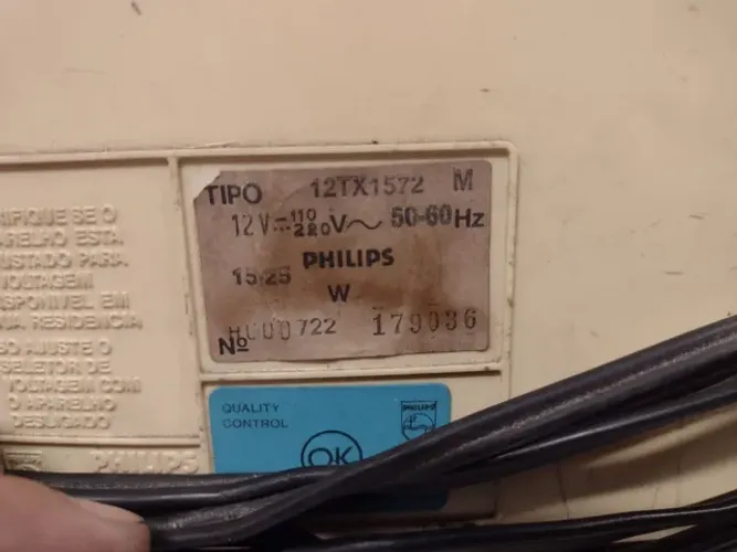 Tv antiga Philips 