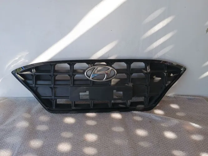 Grande do radiador Hyundai HB20 2020 a 2022 original C detalhe