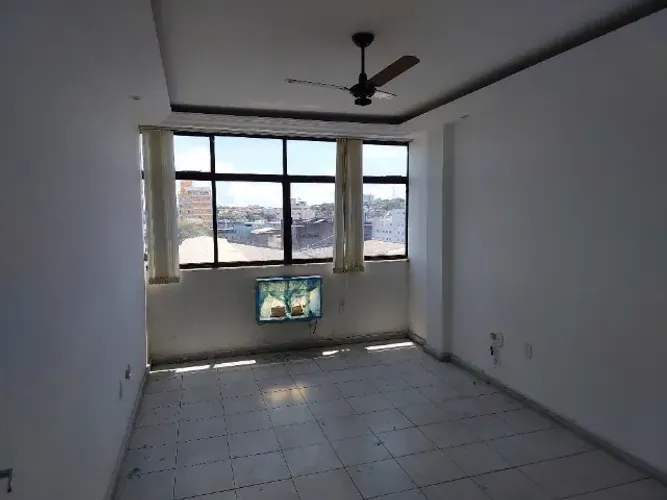 Sala comercial no Centro