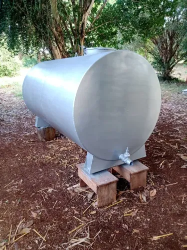 Tanque de água potável 