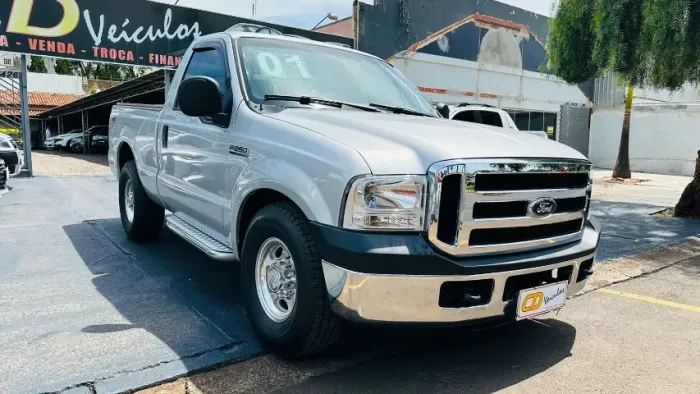 Ford F-250 XLT 4.2 TB Diesel 2001