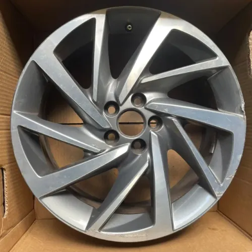 Roda aro 17 original  Vw Volkswagen Polo TSI 