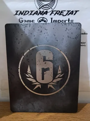 Jogo de PS4 Rainbowsix Siege Steelbook Edition, apresenta marcas na capa, sem amassados