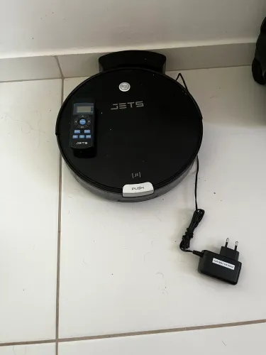 Robô Aspirador JETS J1 