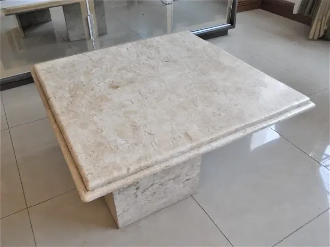Mesa de Centro em Mármore Travertino (original)