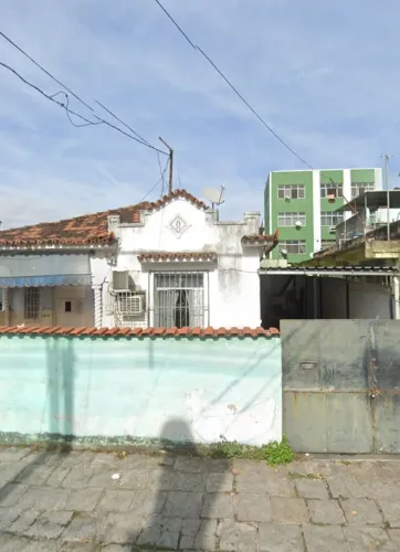 Casa na Vinte e Cinco de Agosto