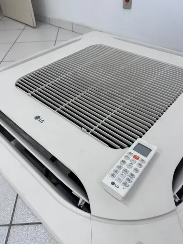 Ar Condicionado LG Cassete