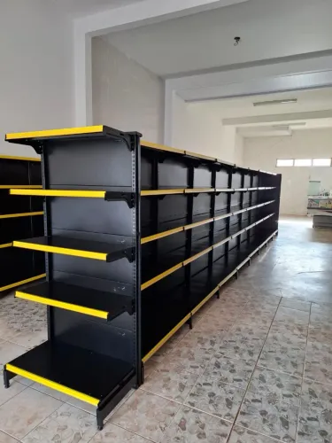 Instalação De Gôndolas Para Comercio - Novo Somos Loja