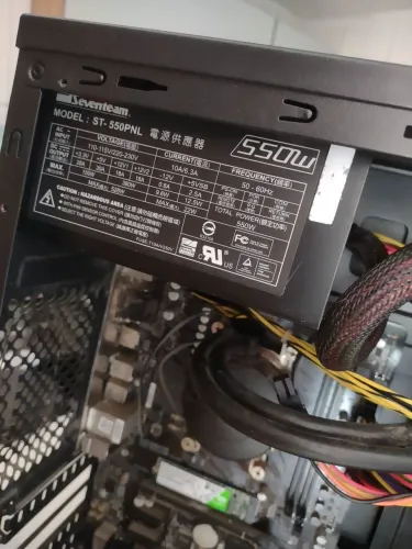Fonte 550 W 