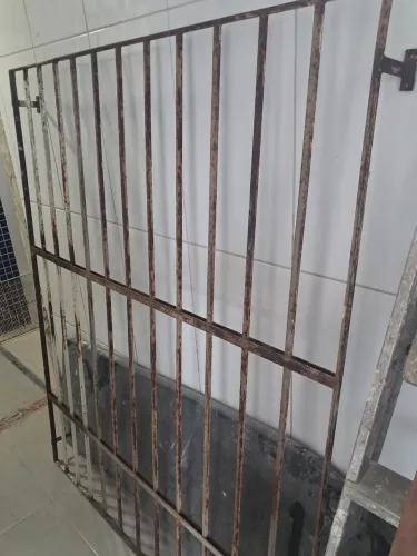 Grade de proteção para janelas