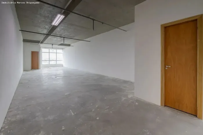 Sala Comercial para Locação em Salvador, Caminho das Árvores, 1 banheiro, 1 vaga