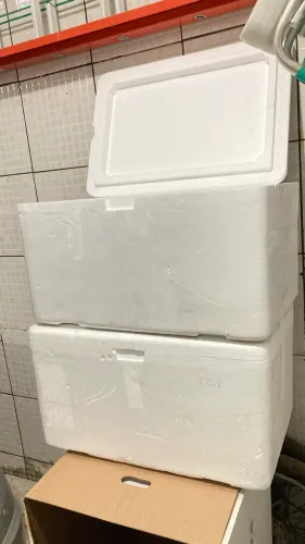 Caixa de isopor 80 Litros