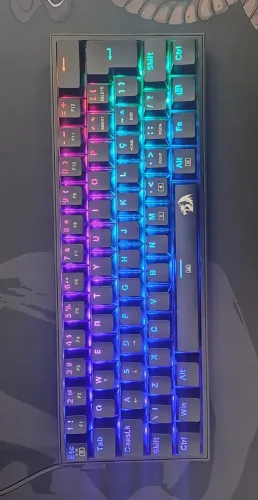 Teclado Mecânico Redragon Fizz RGB Black - NOVO